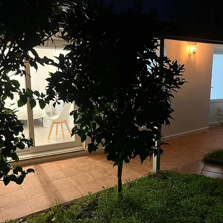 Daire Mini Casa En Vigo-playa 1 *