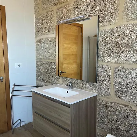 아파트 Mini Casa En Vigo-playa 1 *